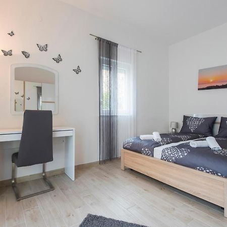 Apartman Miki Borik Задар Екстер'єр фото